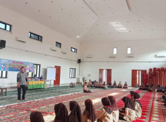 SMA Bukit Asam Adakan Pelatihan Baca Puisi dan Teater Monolog