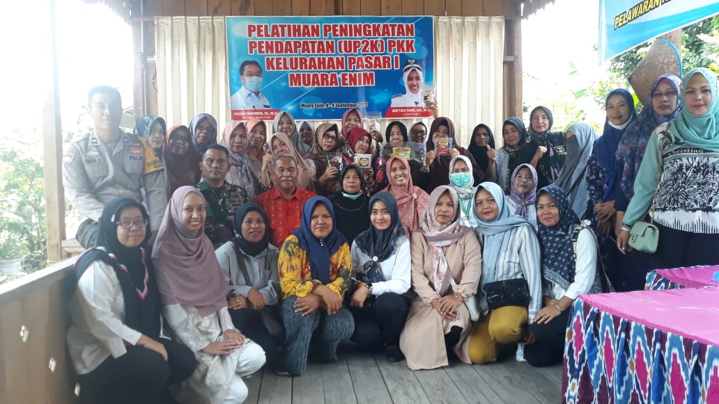 Tingkatkan Pengalaman PKK, Lurah Pasar 1 Adakan Pelatihan Pendapatan UP2K PKK